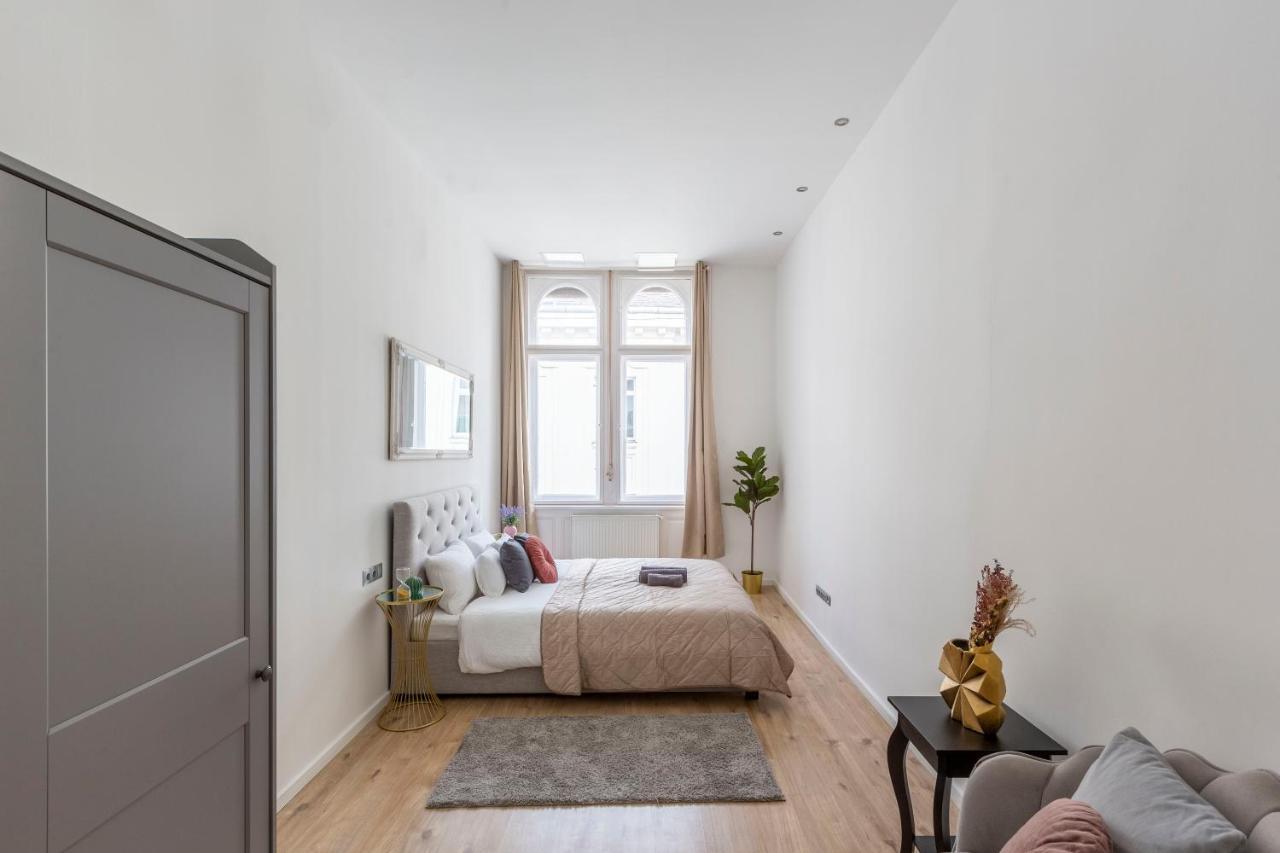 Exclusive Central Apartment Next To The Fashion Street Budapeste Exterior foto